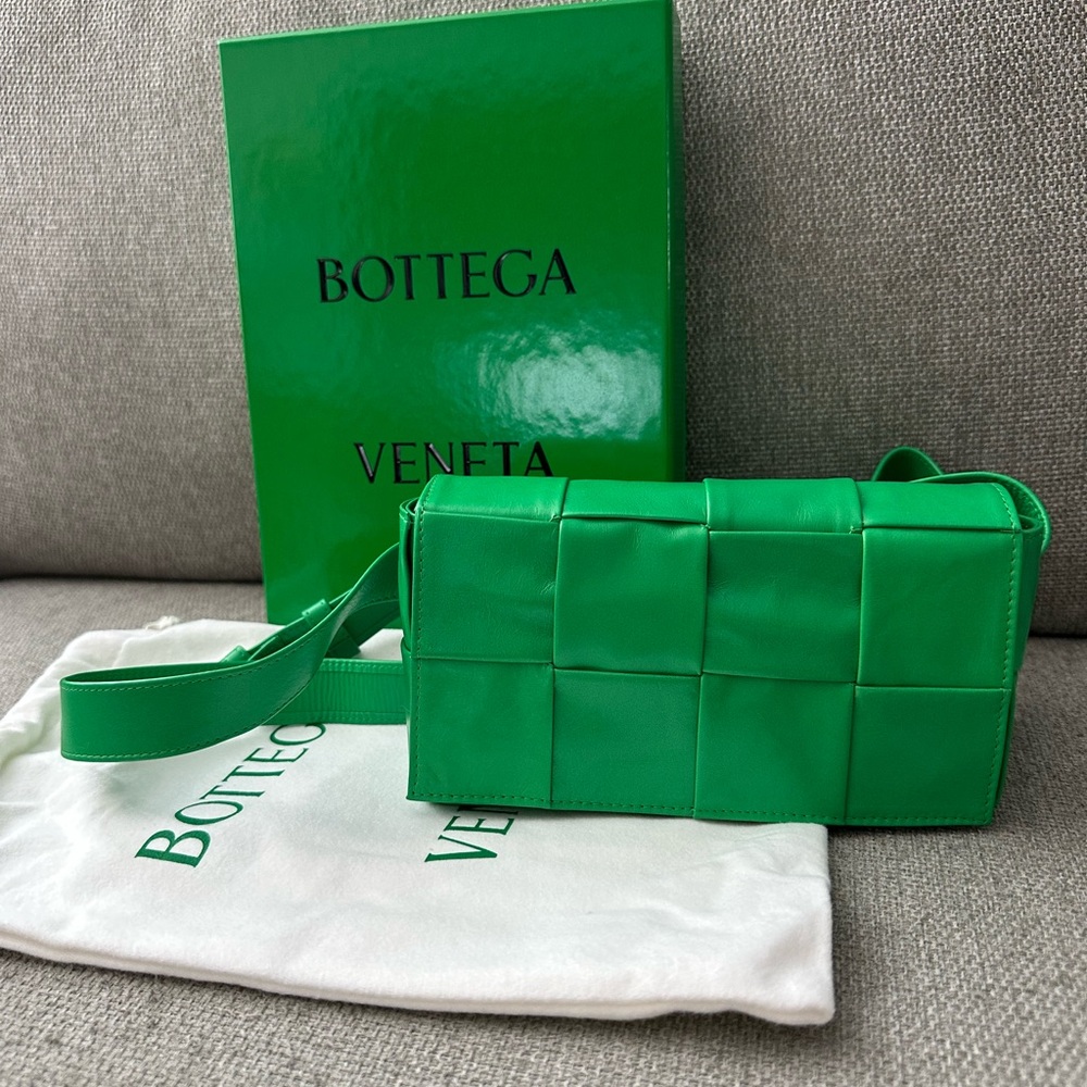 Bottega Veneta Daniel Lee Parakeet Green Cassette Belt Bag New